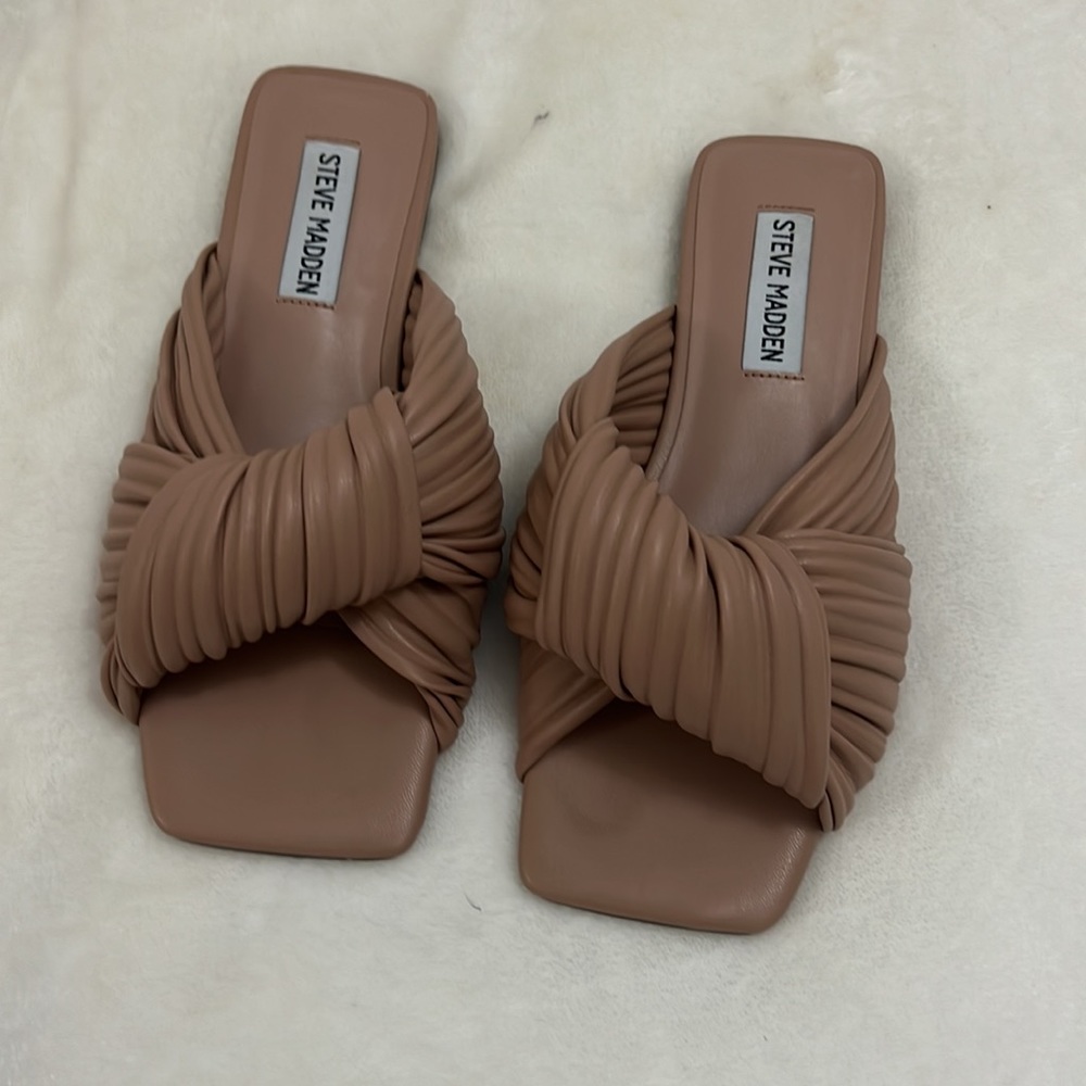 Steve Madden Womens Mentor Faux Leather Slide Sandals Flats size 6